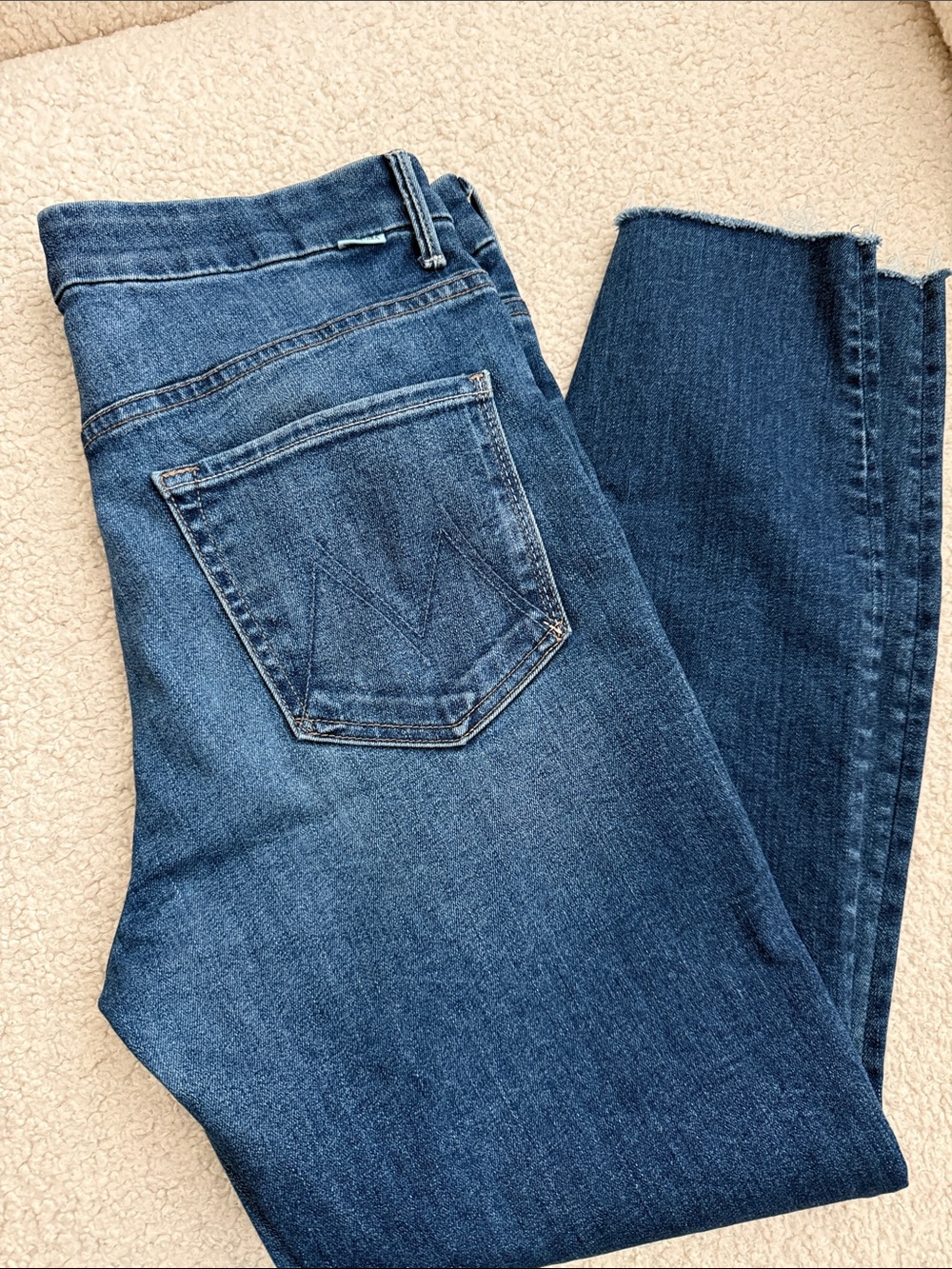 MOTHER High Waist Looker Ankle Fray Size 31